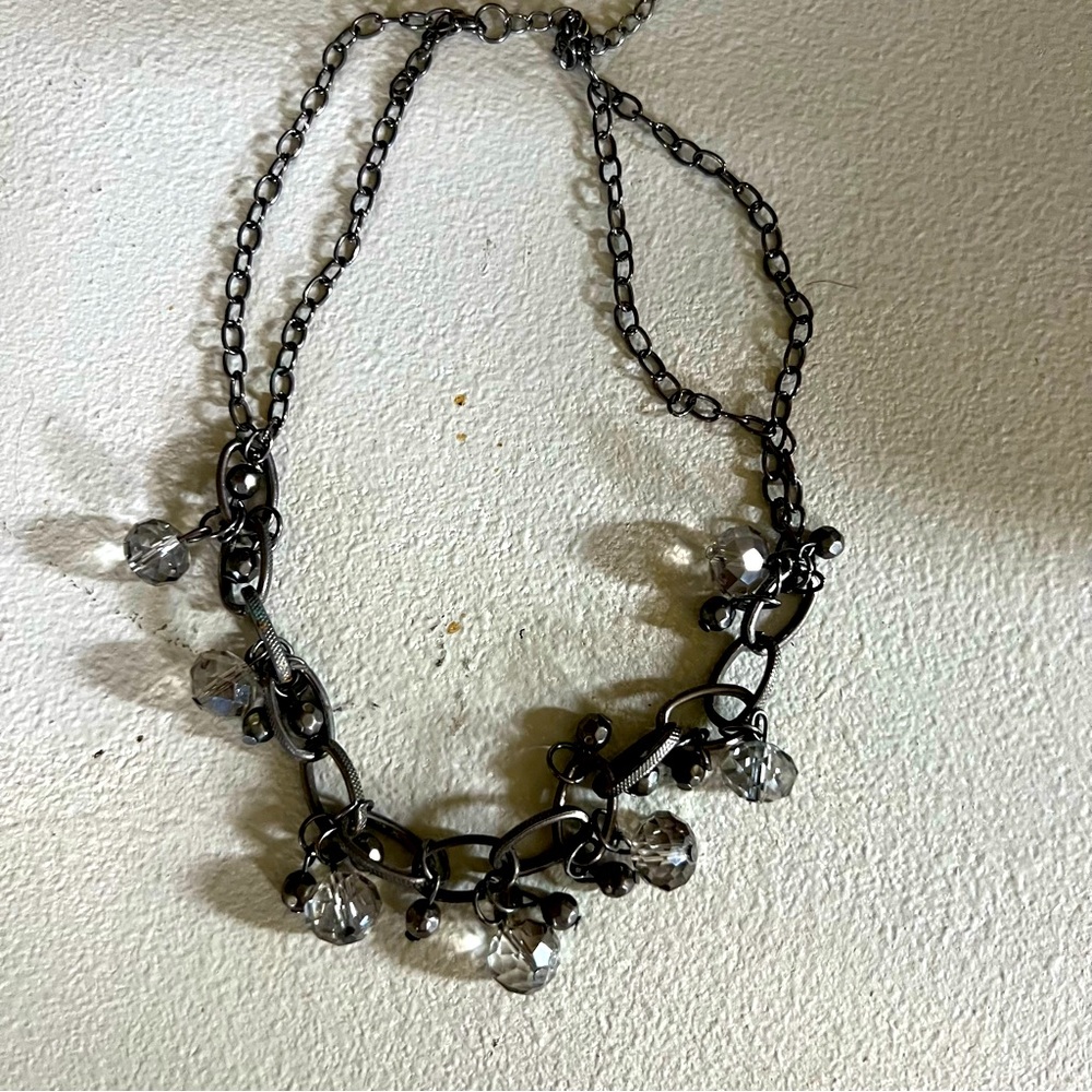Beautiful faux crystals necklace.